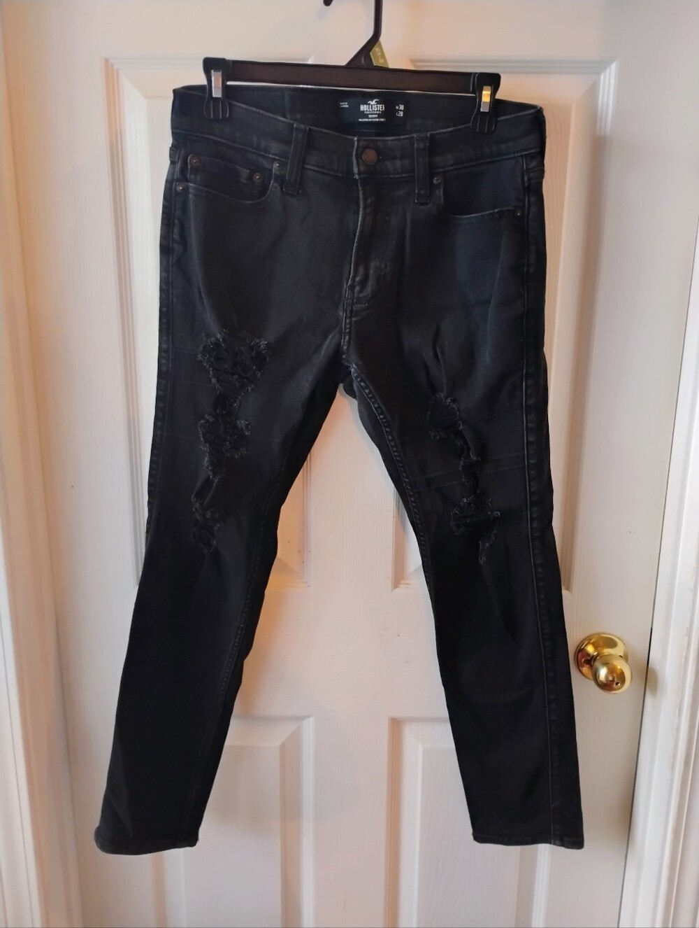 Hollister Men’s Skinny Ripped Faded Black Jeans